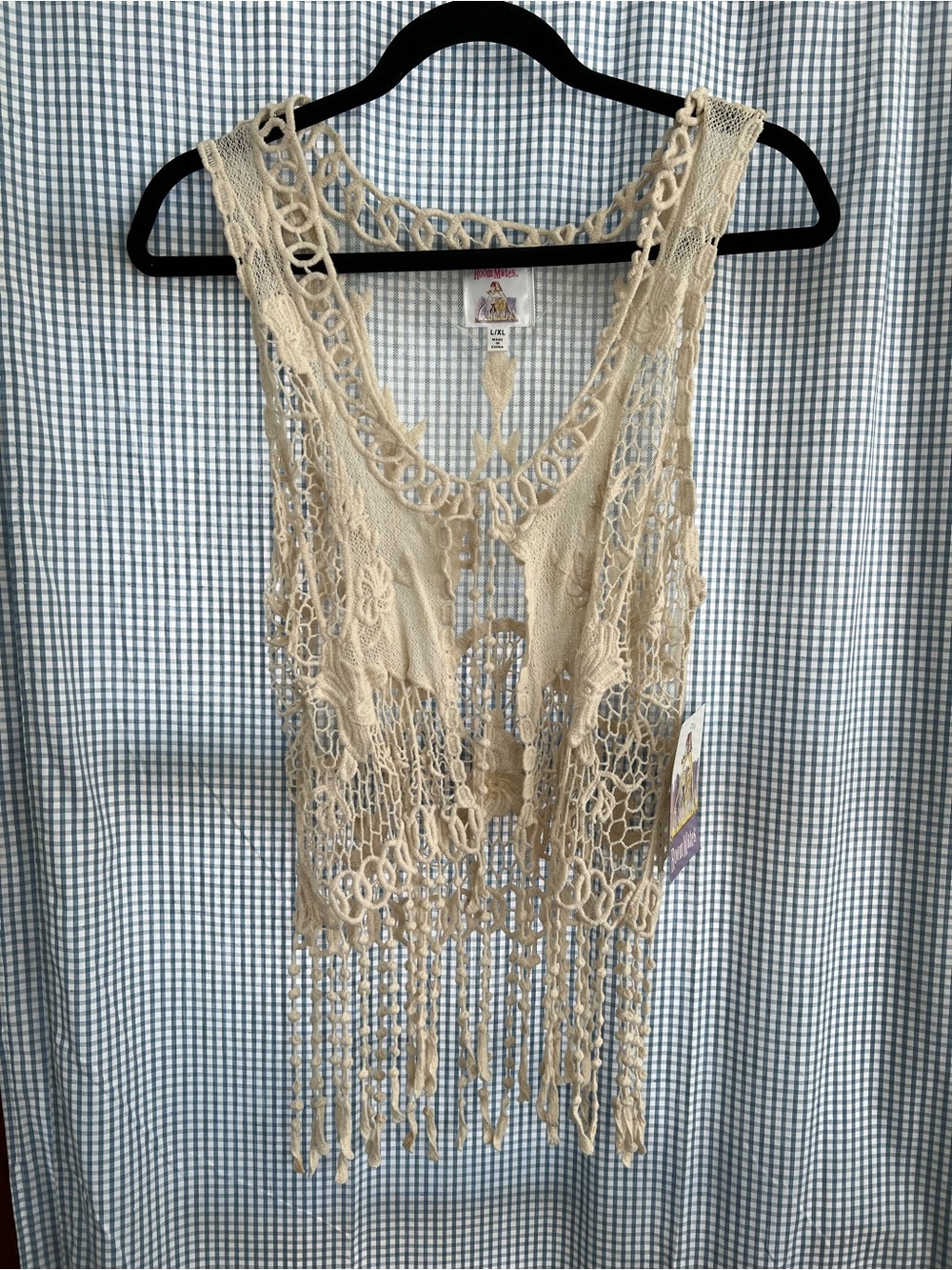 Roommates Cream Crochet Fringe Tank